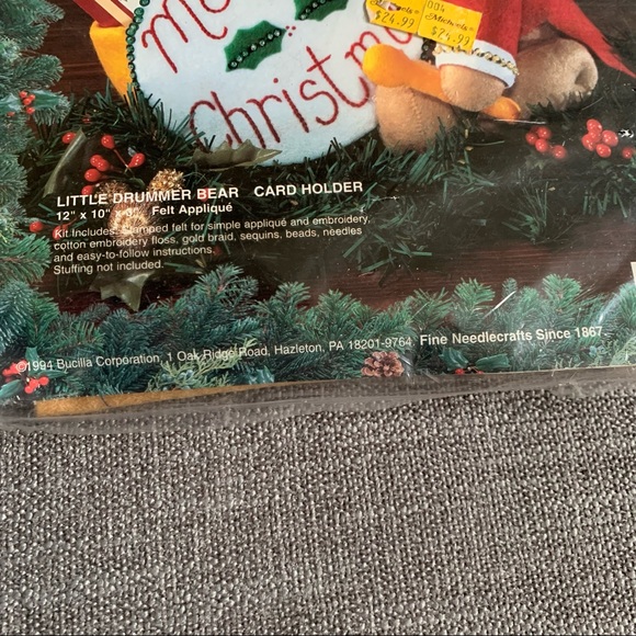 Bucilla Little Drummer Bear Christmas Card Holder Felt Kit 12”x10” Vintage - Picture 7 of 10